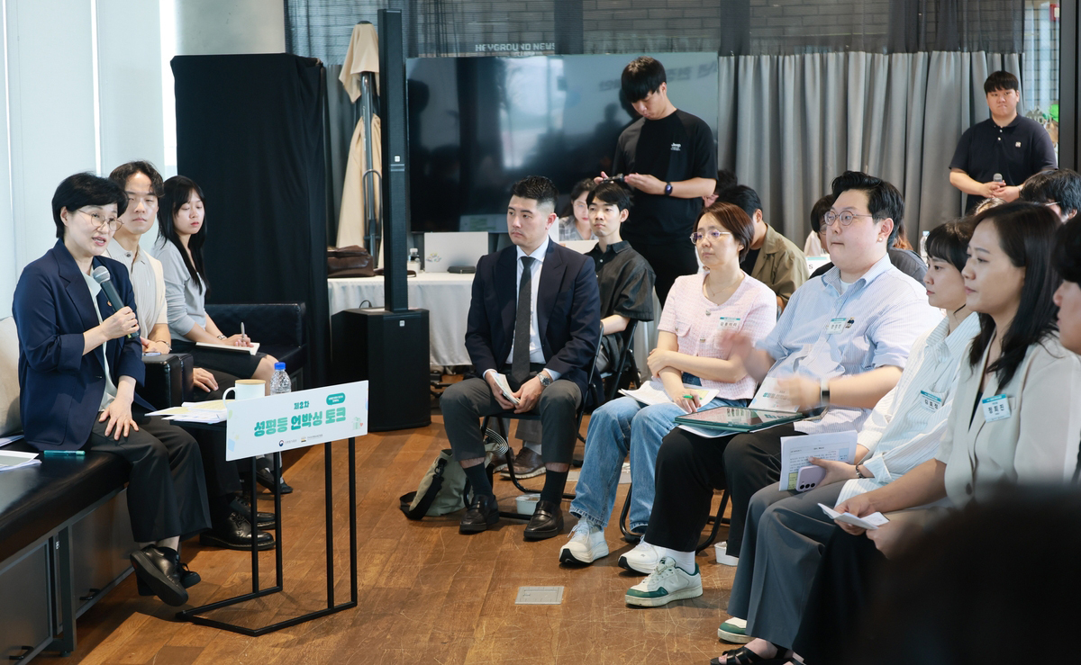 성착취 男 미성년자 40% “피해사실 침묵”