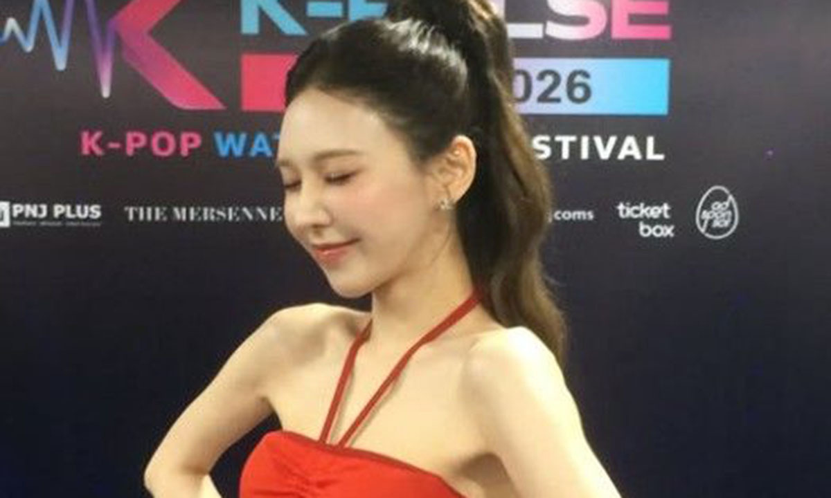 웬디, 더 슬림해진 근황…도드라진 쇄골·직각 어깨 눈길
