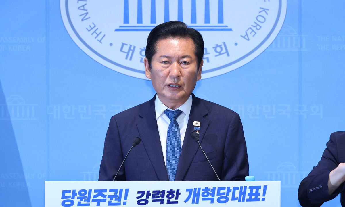 정청래 “대표직 이용 대선 안 나가” 연임 도전… 다음 주가 1차 승부처