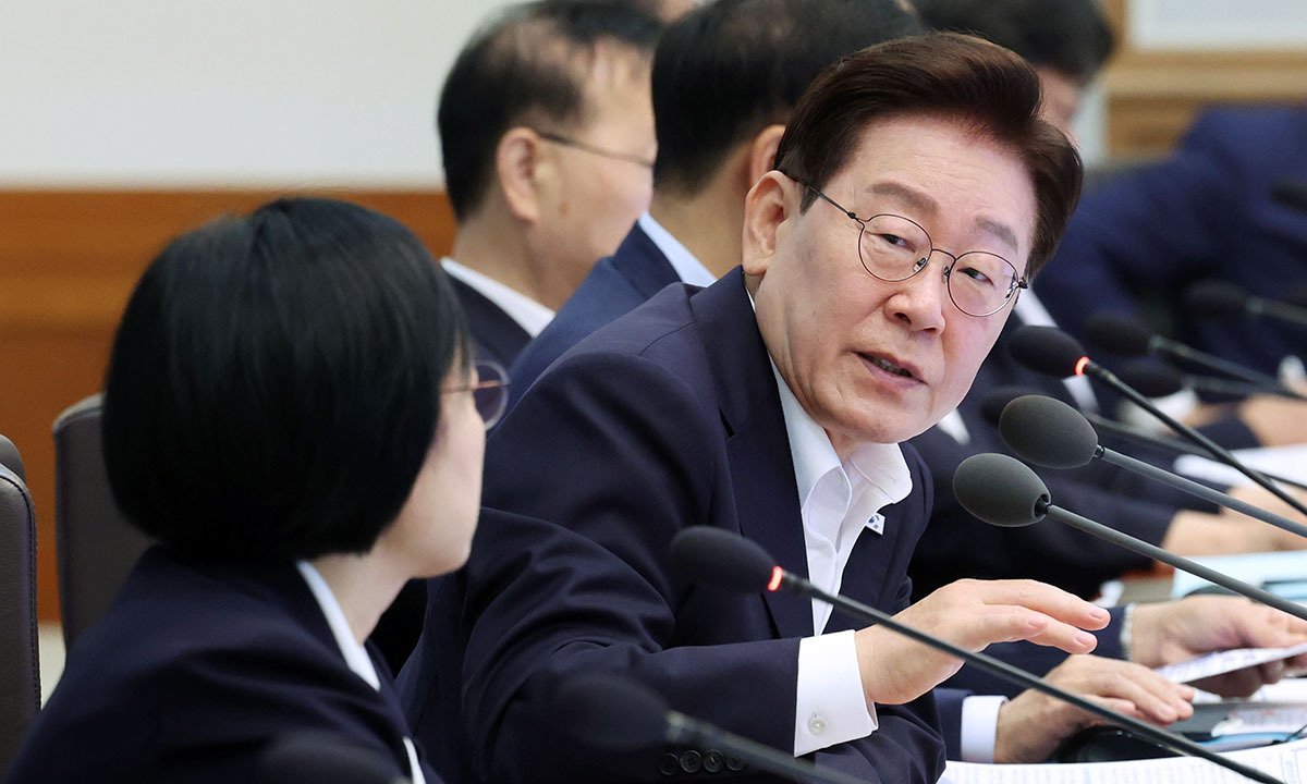 밭 갈아엎는 농민·상추 못주는 식당…유통 비용 줄여 모순 깬다