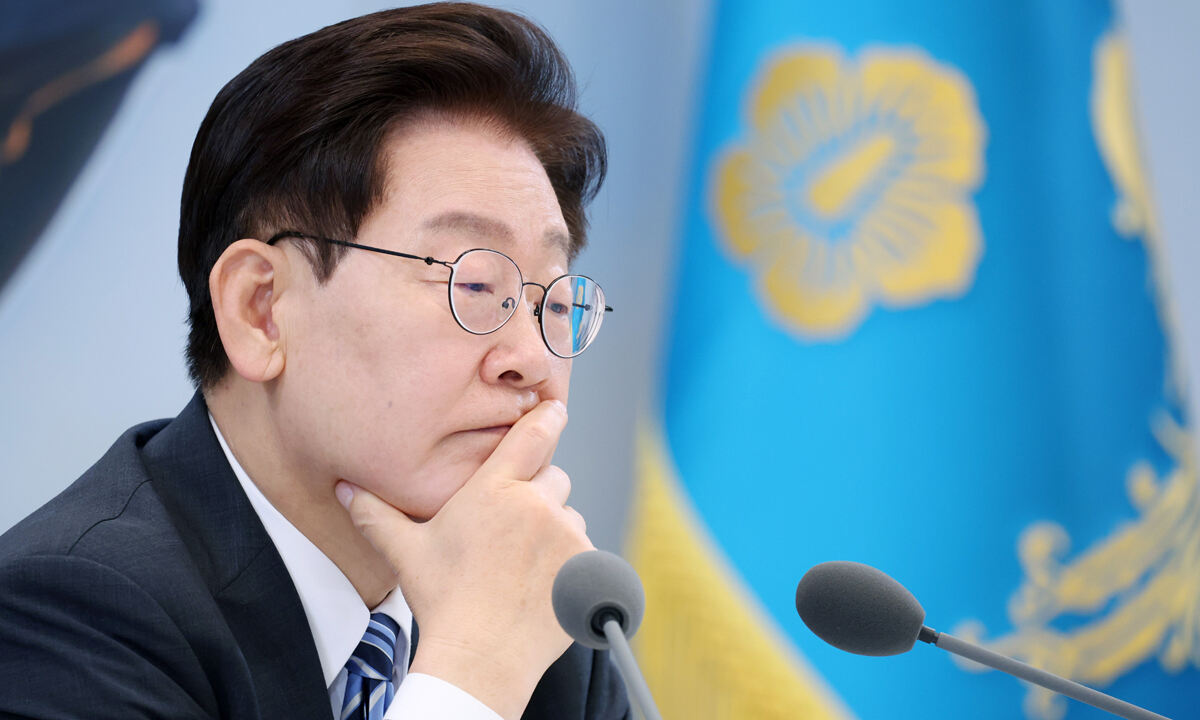 李대통령 "가짜뉴스가 온 세상 어지럽혀…사회질서 훼손에 대응"
