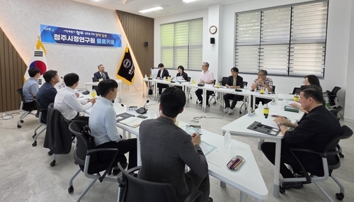 "청주 홈플러스 4곳 폐점시 일자리 3천94개 사라져"