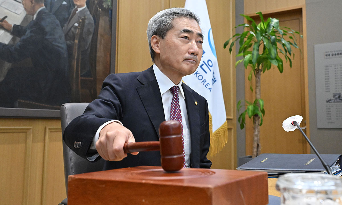 '물가 높고 성장 개선'…한은, 기준금리 0.25%p 인상