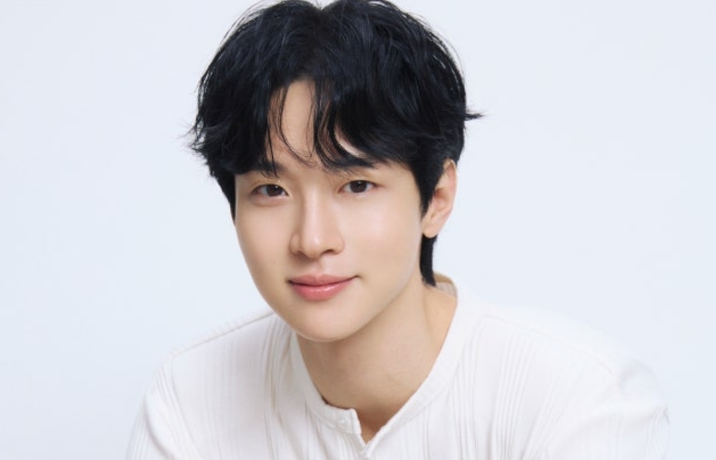 배우 장동윤은 편의점 강도 검거를 계기로 배우의 길을 걷게 됐다. BH엔터테인먼트 제공