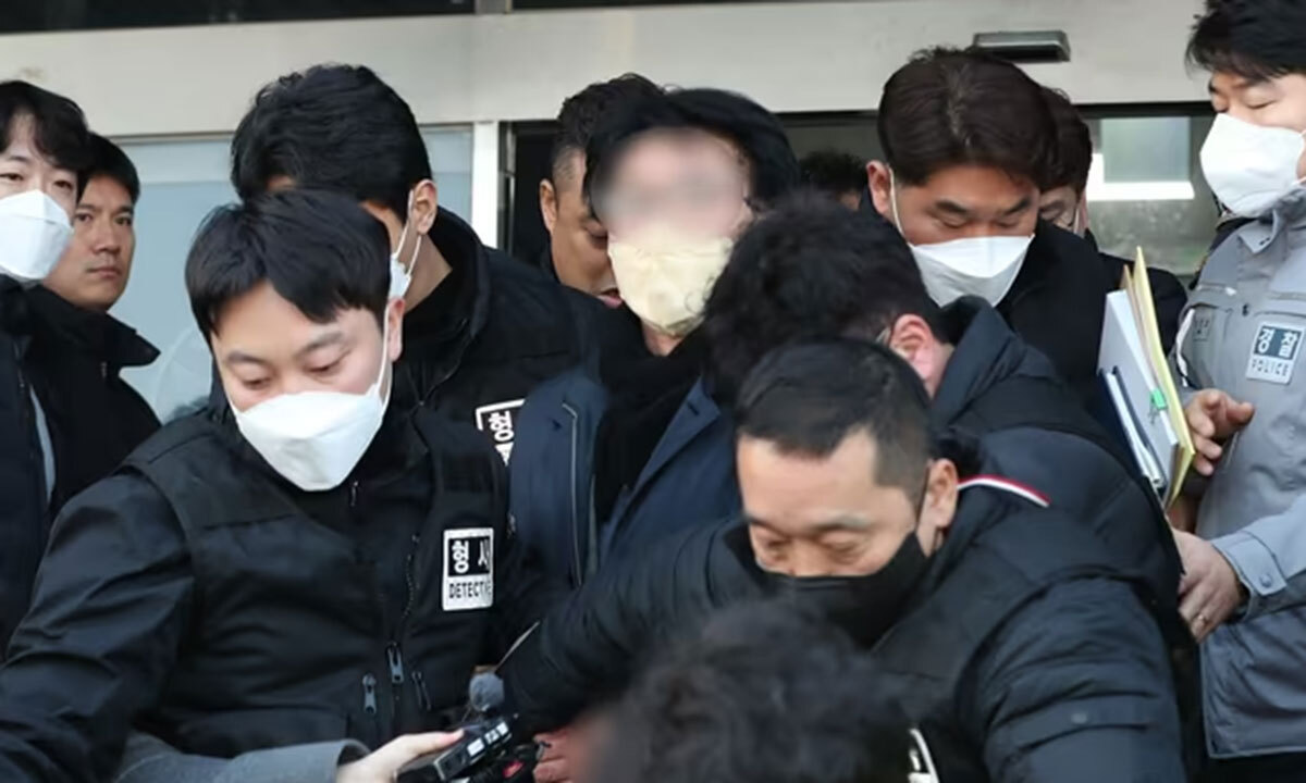‘국가공인 1호 테러’ 李 대통령 피습 재수사, “배후 없다” 용두사미 결론