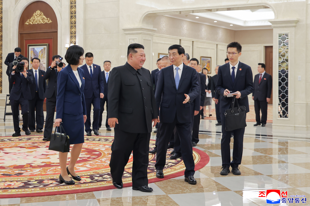 김정은 “북중 관계 발전은 확고부동한 방침”