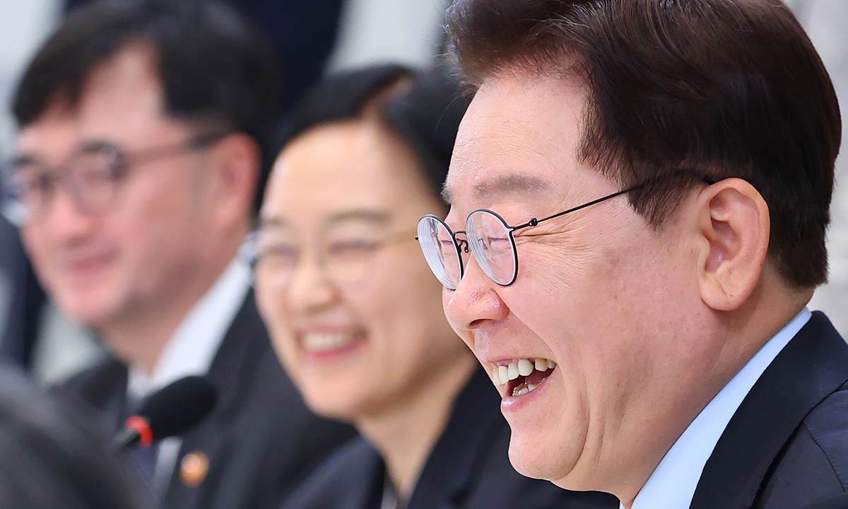 ‘잼플릭스 시즌2’ 李대통령, 칭찬 늘었으나 매서운 지적은 여전