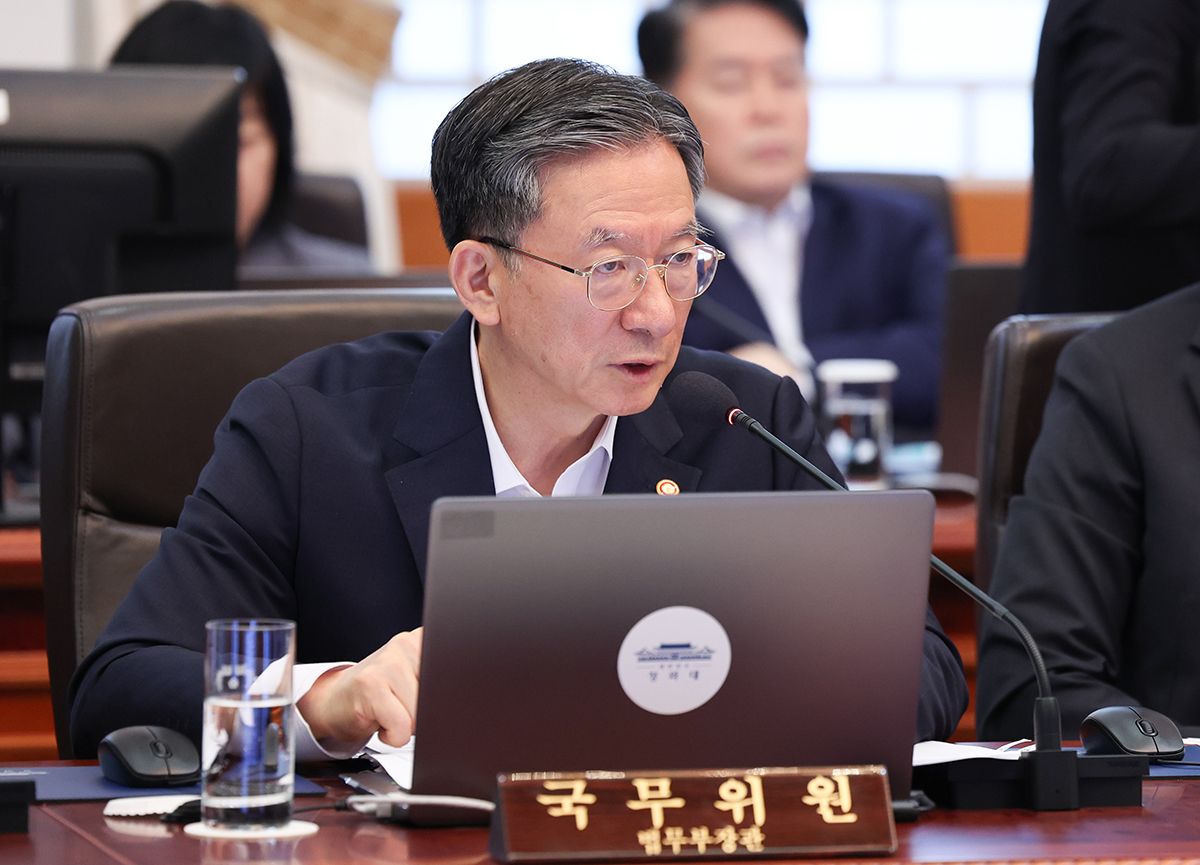 정성호 장관 취임 1년…“민생 법안 38건 통과, ‘일하는 법무부’ 확립”