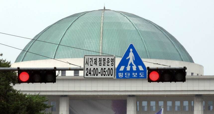 국회 공전 장기화… 20일부터 필버 대치 정국