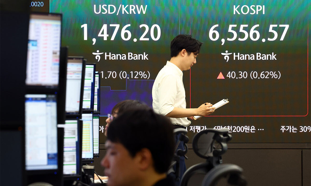 코스피 4%대 급등, 매수 사이드카…코스닥 상승 전환