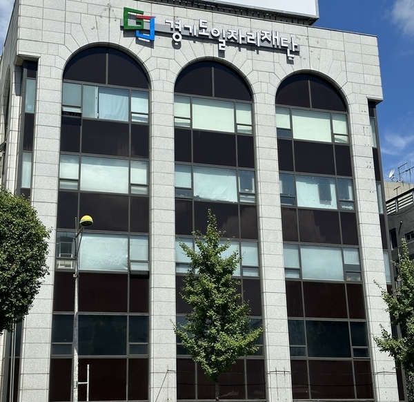 “AI 도입, 직업 소멸보다 과업 재편”… 대·중소기업 격차 속 청년 입직난 심화