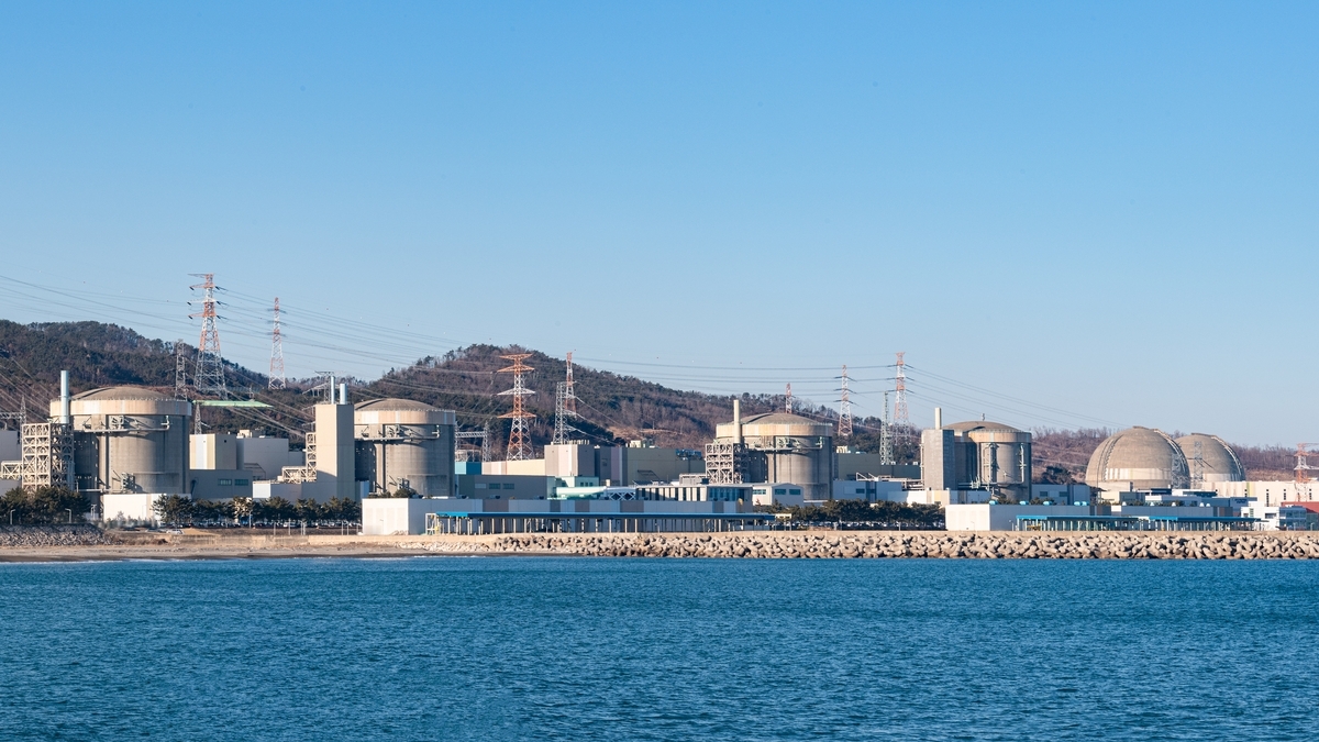 경주 월성원전 3호기 299일간 정비 후 발전 재개, "안전문제 해결"