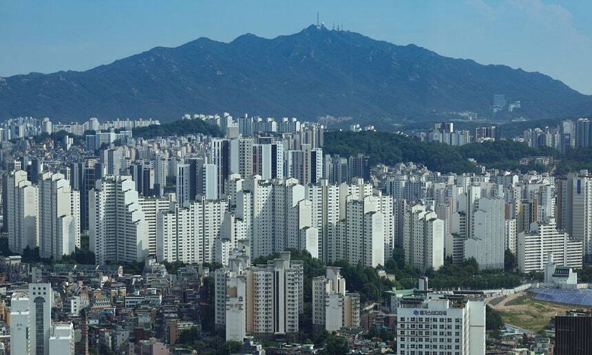 지난 11일 서울 동작구 일대 아파트 밀집지역 모습. 뉴시스