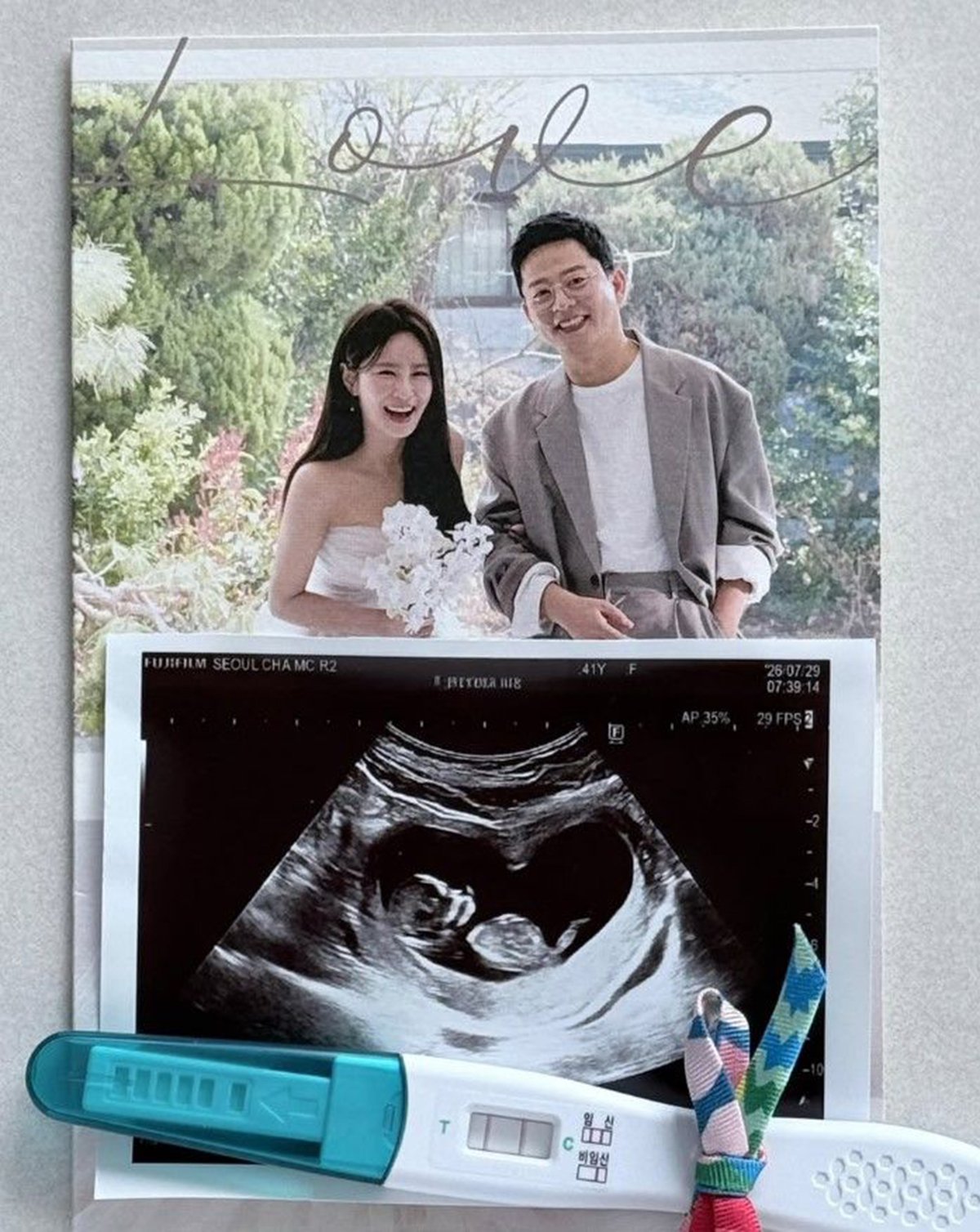 코미디언 김지민(41)·김준호(50) 부부가 임신 소식을 전했다. 김지민 인스타그램