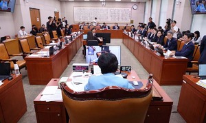 범여, '공소기각 사유' 추가에 "野 공소취소 비판은 거짓프레임"