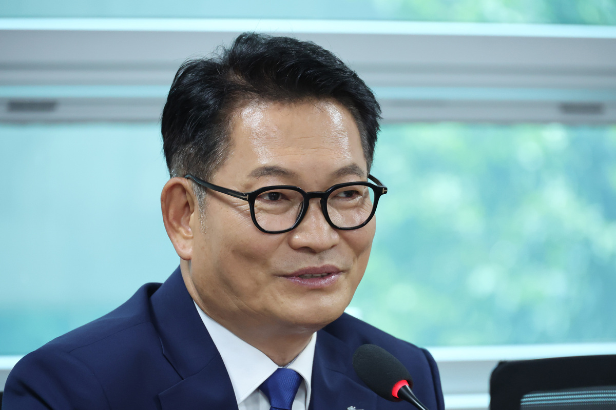 더불어민주당 당권 주자인 송영길 의원이 29일 서울 여의도 국회 의원회관에서 열린 반려견 정책 간담회 및 지지 선언식에서 발언하고 있다.
