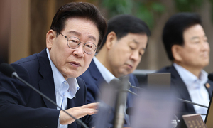 李 “부처 간 이견 조정은 민주적”… 엇박자 선 긋기