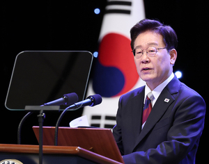 李대통령, 실용적 국익 대일외교에 방점…“과거 피해자 상처”도 언급