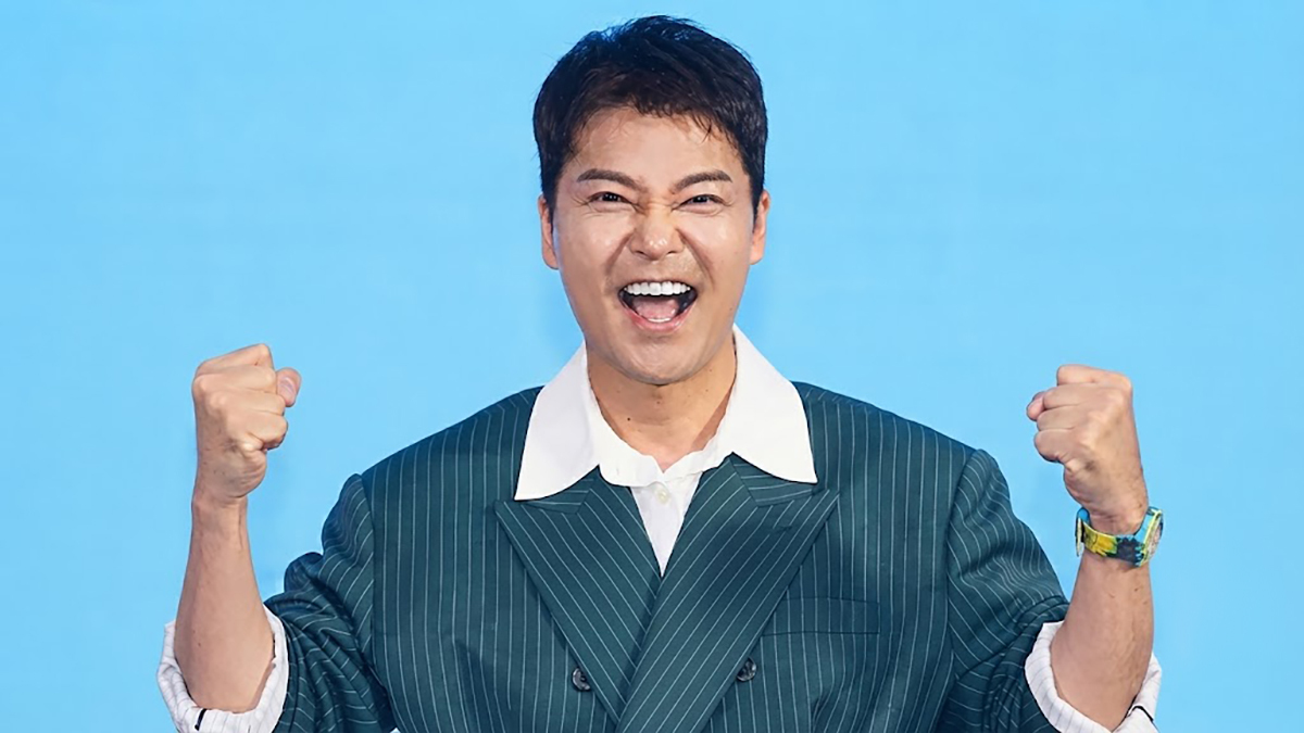 찬란한&nbsp;스포트라이트 속 대중의 시선을 한 몸에 받는 방송인 전현무, 수백억 자산설과 연봉 수십억의 눈부신 면모 뒤에 감춰진 선택. 세계일보 자료사진
