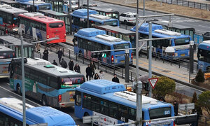 서울 시내버스 노사, 임금 갈등 '팽팽'…16일 버스 멈추나
