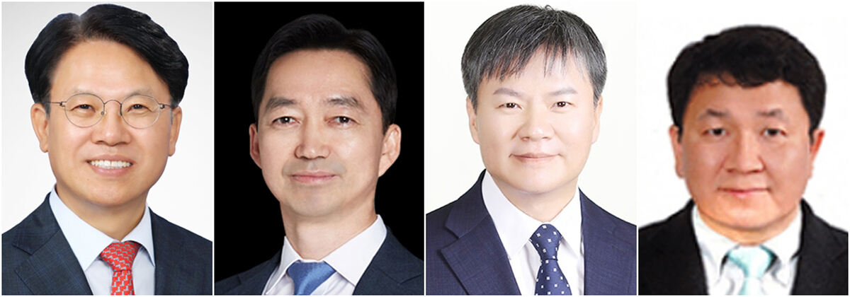 초대 중대범죄수사청장 후보군이 4명으로 압축됐다. 중대범죄수사청장후보추천위원회는 4일 정부서울청사에서 회의를 열어 초대 중수청장 후보로 김관정 변호사(왼쪽부터), 김지용 변호사, 문홍주 변호사, 이윤제 명지대 법학과 교수 등 모두 4명을 선정해 행정안전부 장관에게 추천하기로 의결했다고 밝혔다. 연합뉴스