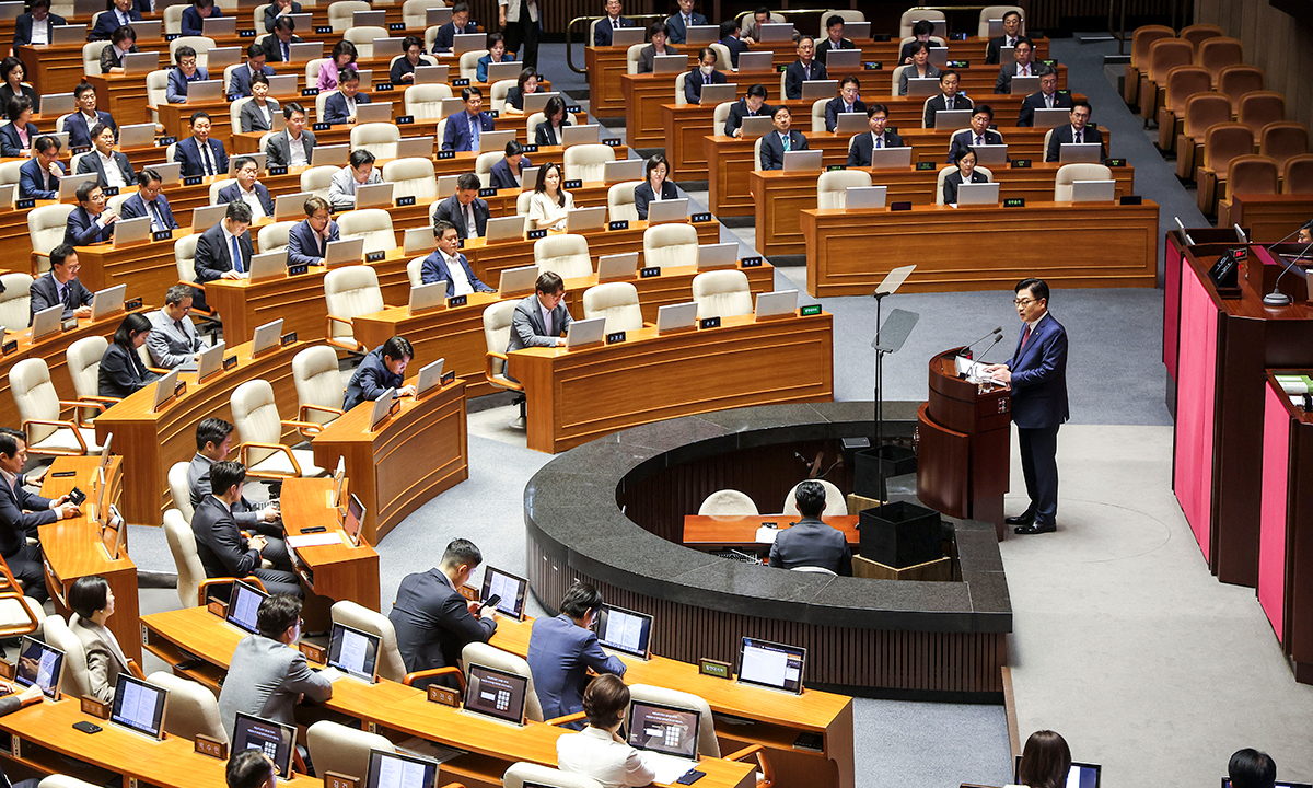 정점식 국민의힘 원내대표가 8일 서울 여의도 국회에서 열린 제439회국회(정기회) 4차 본회의에서 국정에 관한 교섭단체 대표연설을 하고 있다. 뉴시스