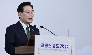 李대통령 지지율 43%, 2주 만에 7%p↓…민주 39%·국힘 25%