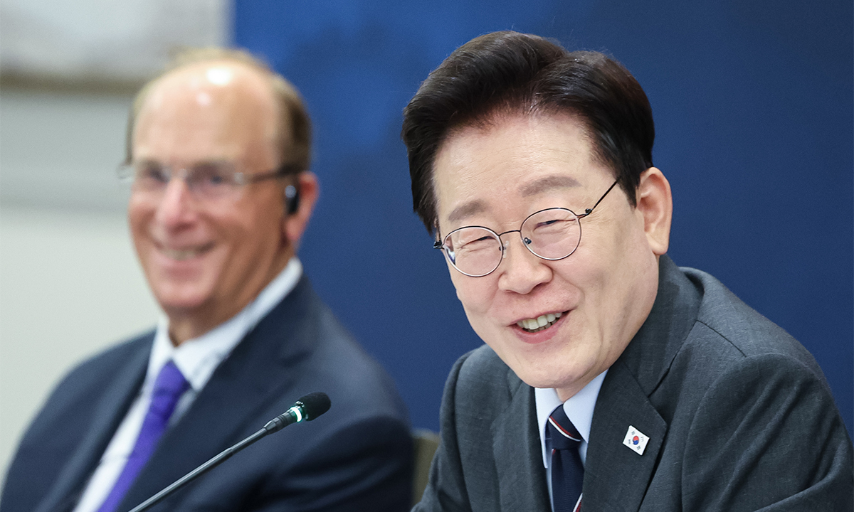 이재명 대통령이 23일(현지시간) 미국 뉴욕 한 호텔에서 열린 대한민국 투자 서밋 2026에서 발언을 하고 있다.
