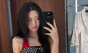 있지 유나, 인형 아니야?…과감한 스타일로 드러낸 잘록 허리