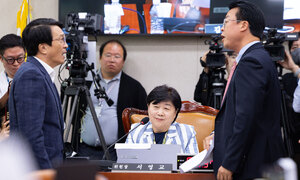 7분에 1번꼴 고성·제지… 검증 뒷전, 법사위장 발언이 3분의 1