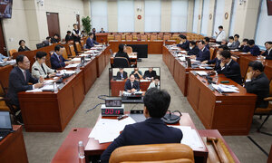 ‘北 지뢰 도발 규탄 결의안’ 與 주도 국방위 의결