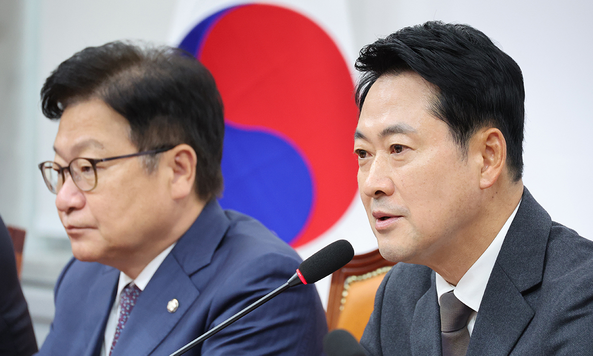 장동혁 국민의힘 대표가 26일 서울 여의도 국회에서 열린 최고위원회의에서 발언하고 있다. 뉴스1